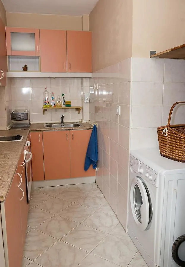 Peach Coloured 2-Bdr Apartment By The Sea Garden Varna 0*,